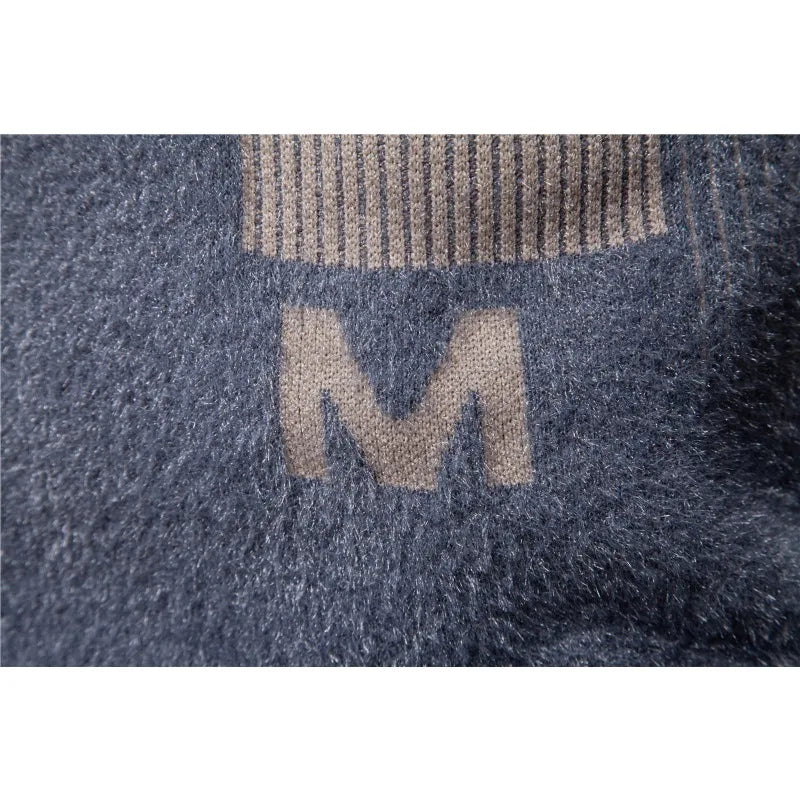 The New Men's Pure Color Round Collar M Letters Long Sleeve Sweater Fashion Comfortable Jumper