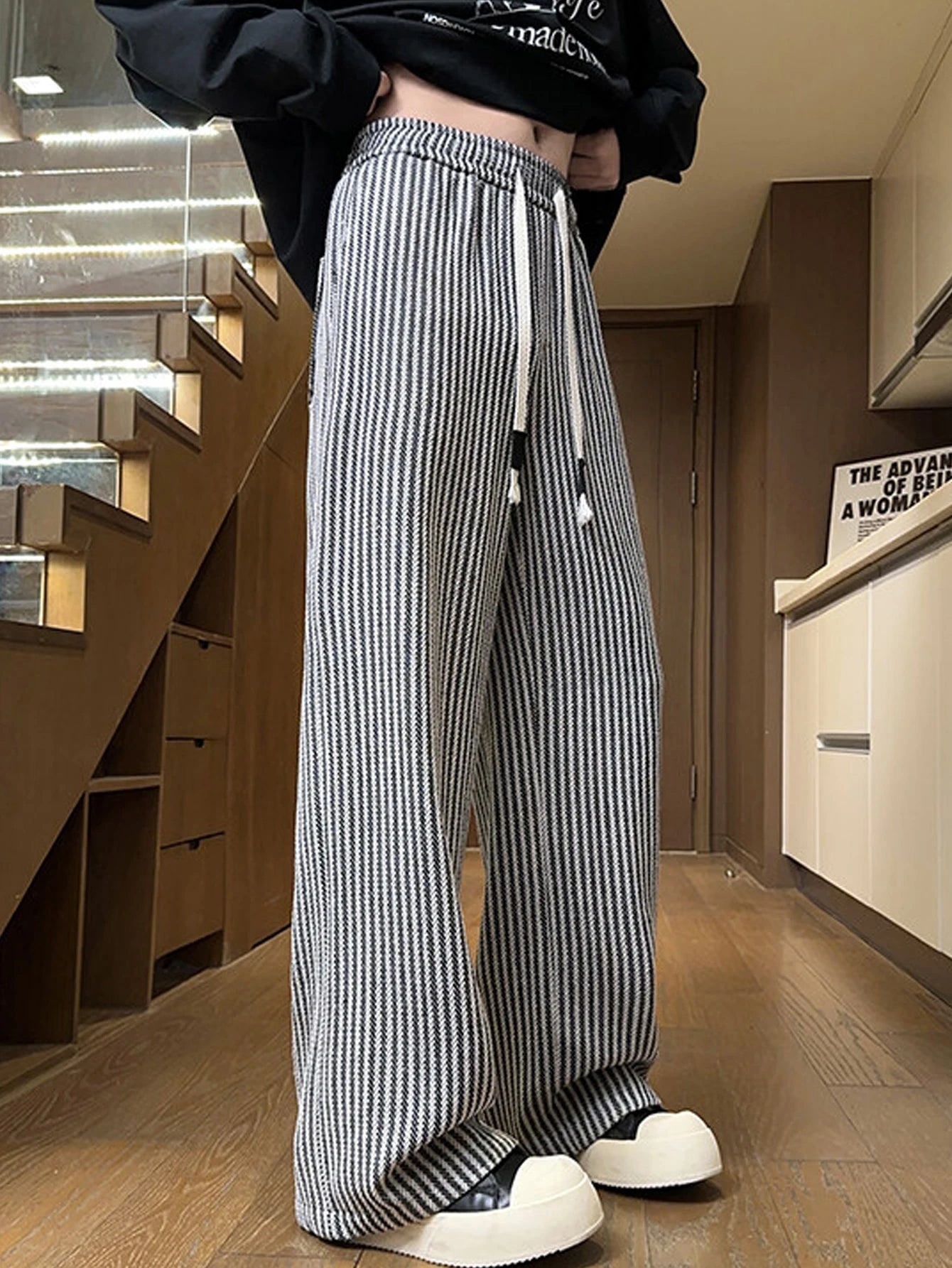 Men's autumn casual striped pants, woven pants, with drawstring elastic waistband, suitable for outdoor daily use