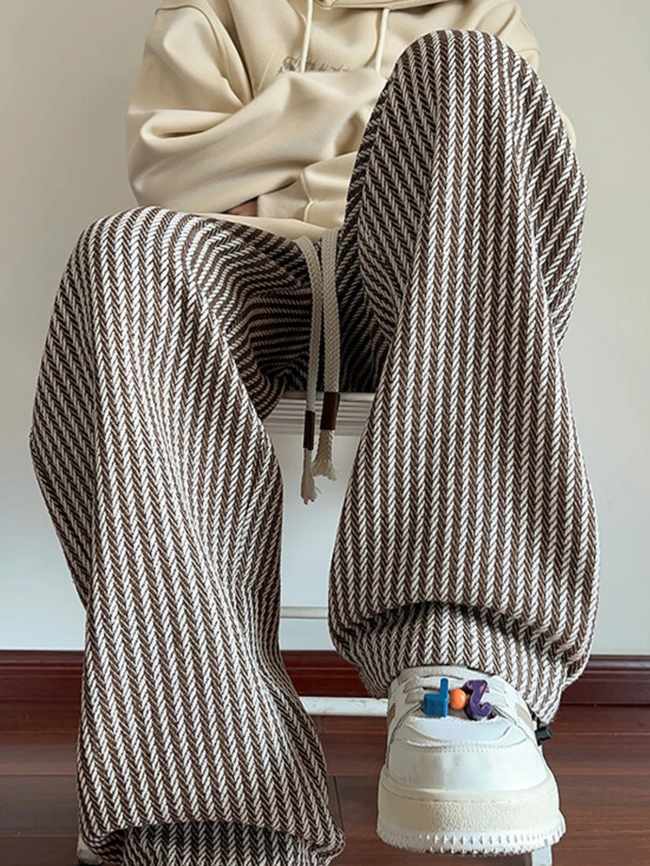 Men's autumn casual striped pants, woven pants, with drawstring elastic waistband, suitable for outdoor daily use
