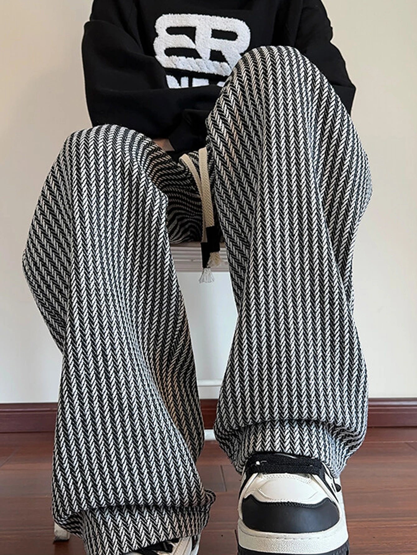 Men's autumn casual striped pants, woven pants, with drawstring elastic waistband, suitable for outdoor daily use